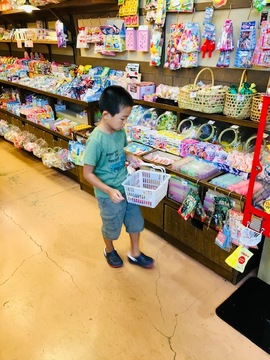 買うのと同じぐらい捨てるのが好き